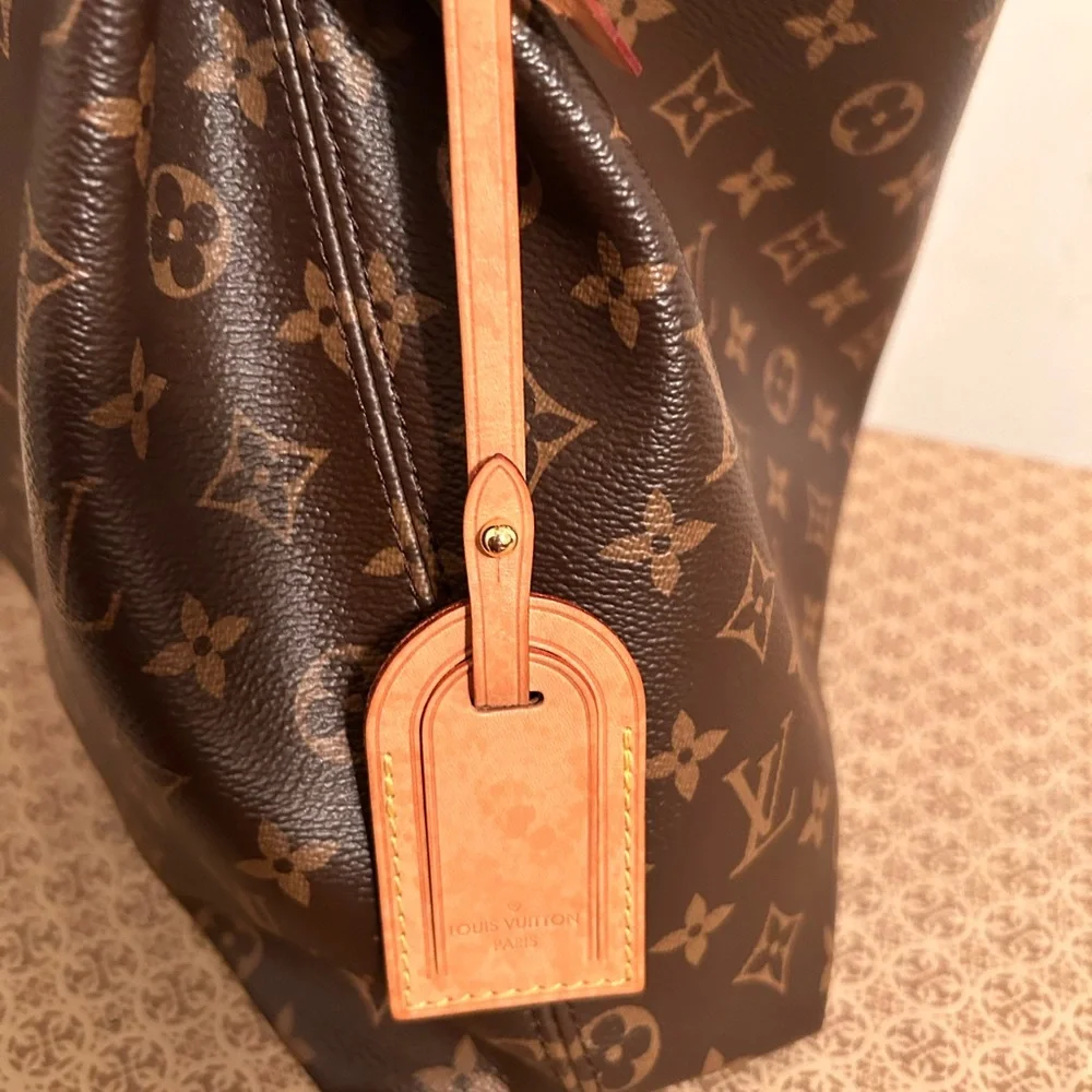 Louis Vuitton Graceful Bag ( Authentic) - Picture 5 of 14